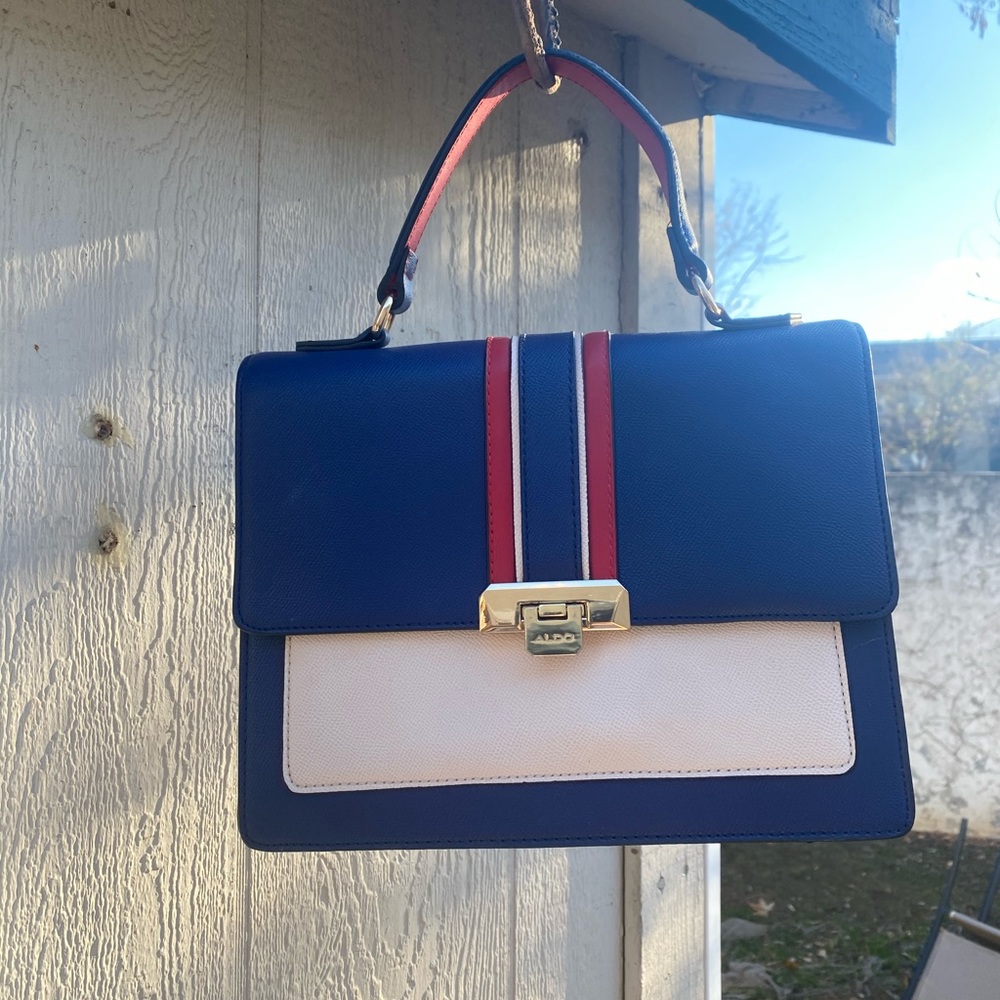 Clutch purse